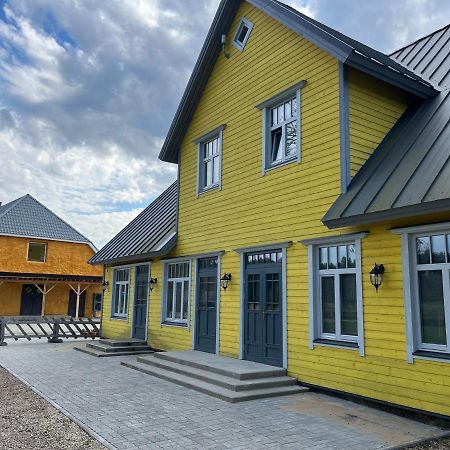 Albergue Kivimaee Turismitalu Taagepera Exterior foto