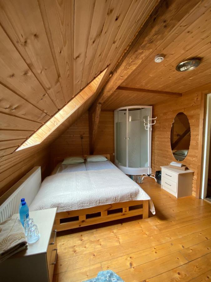 Albergue Kivimaee Turismitalu Taagepera Exterior foto