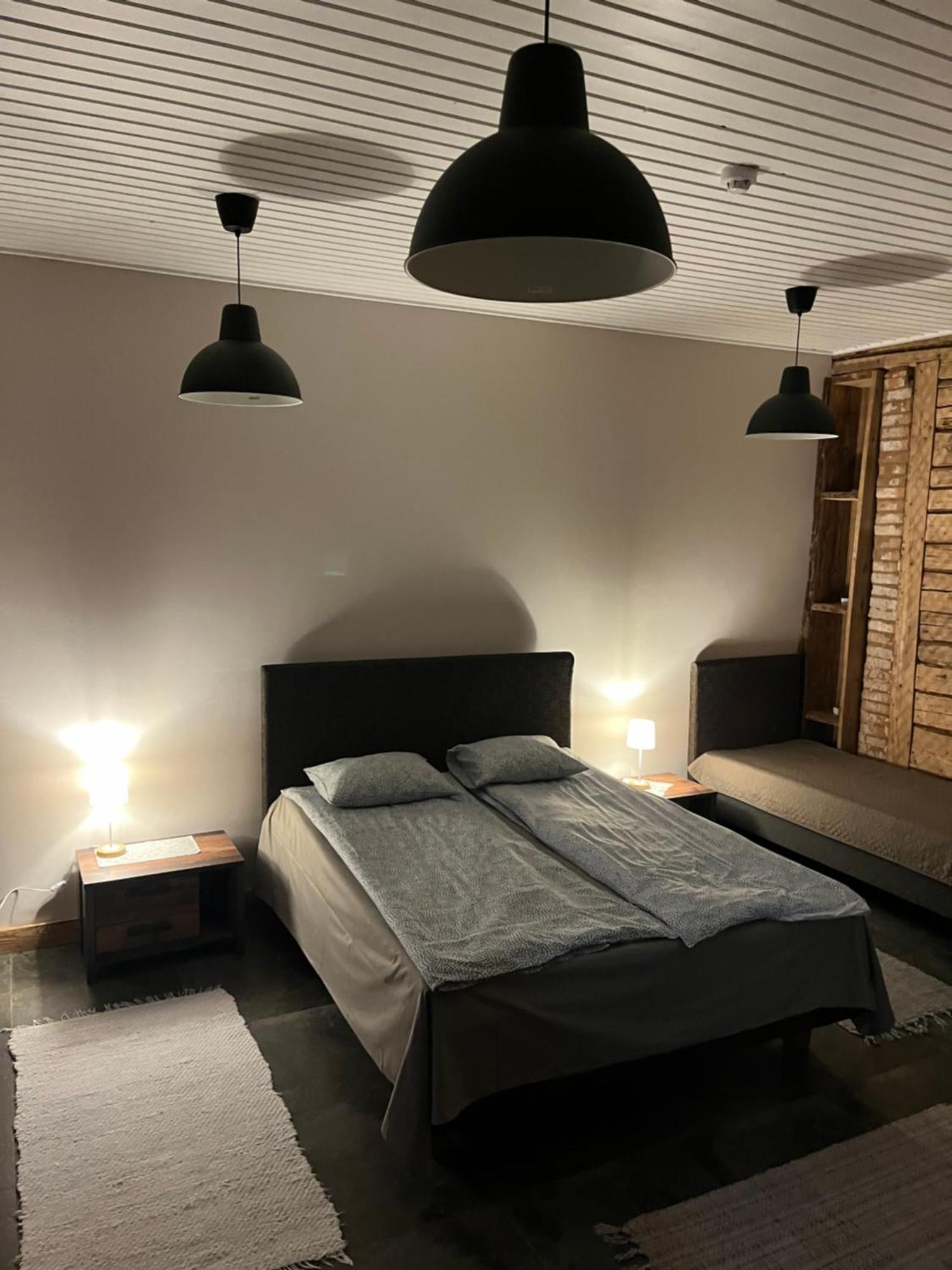 Albergue Kivimaee Turismitalu Taagepera Exterior foto